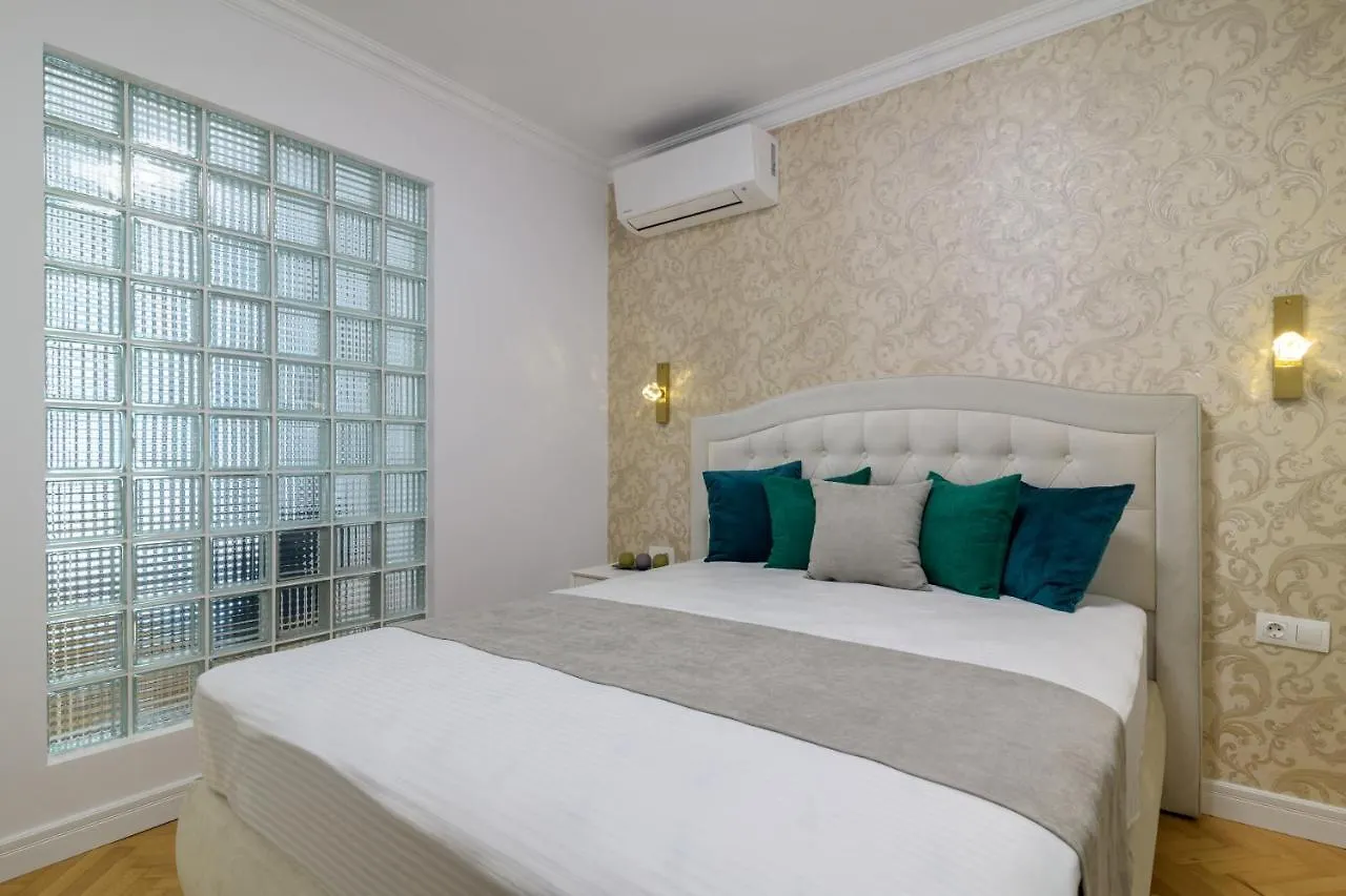 Лукс На Море Luxury Apartment In Downtown With Garage Varna