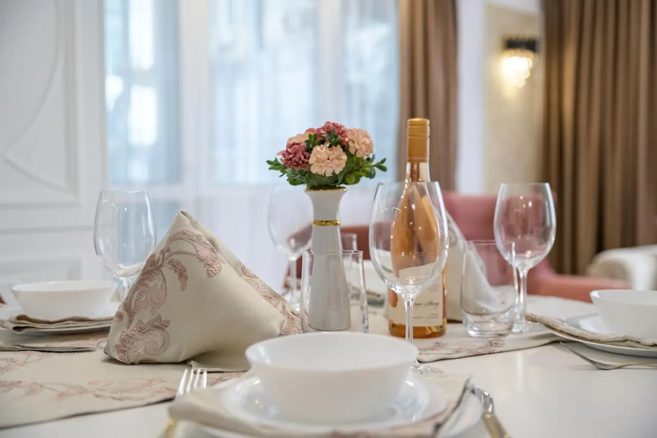 Лукс На Море Luxury Apartment In Downtown With Garage Varna 0*,  Bulgaristan