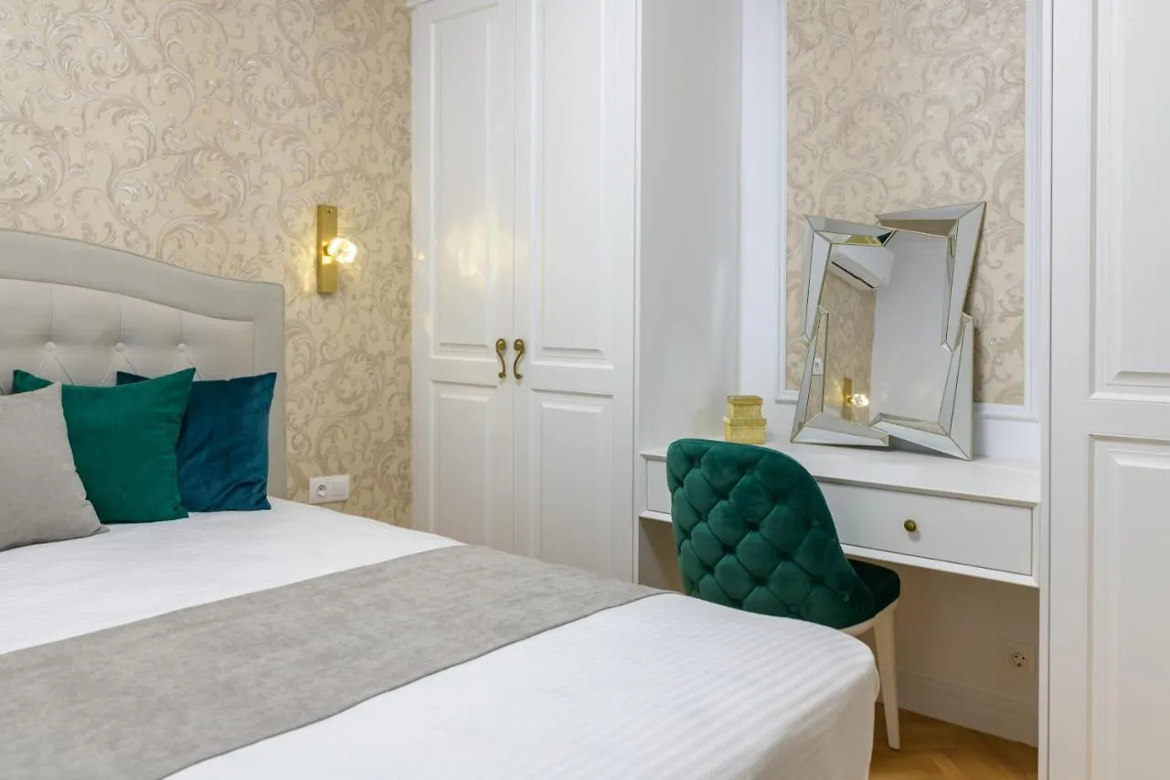 Лукс На Море Luxury Apartment In Downtown With Garage Varna